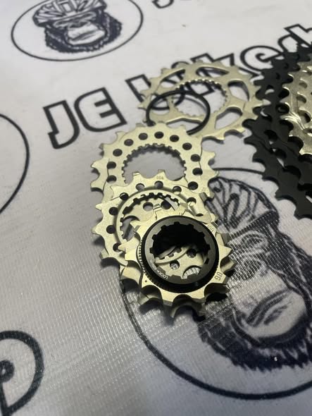 SHIMANO DEORE XT M8100 12 SPEED 10 - 45 TEETH MICROSPLINE CASSETTE COGS