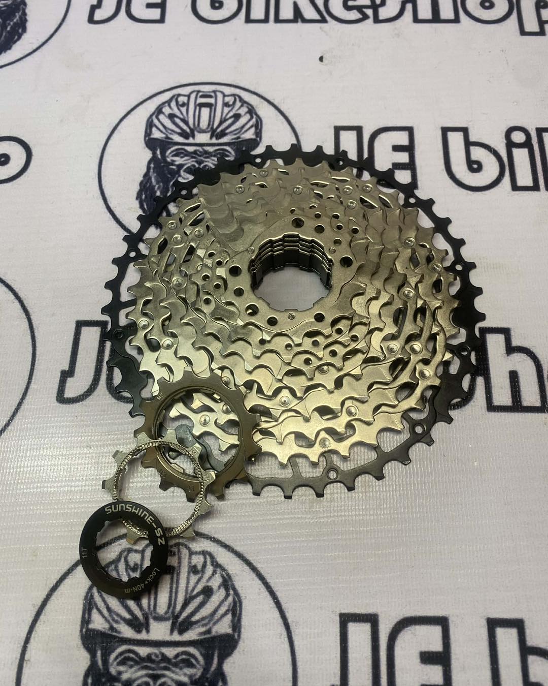SUNSHINE HOLLOW ULTRA LIGHTWEIGHT COGS