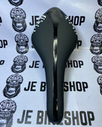 Fizik Arione CX Arionex saddle in white for high-performance cycling