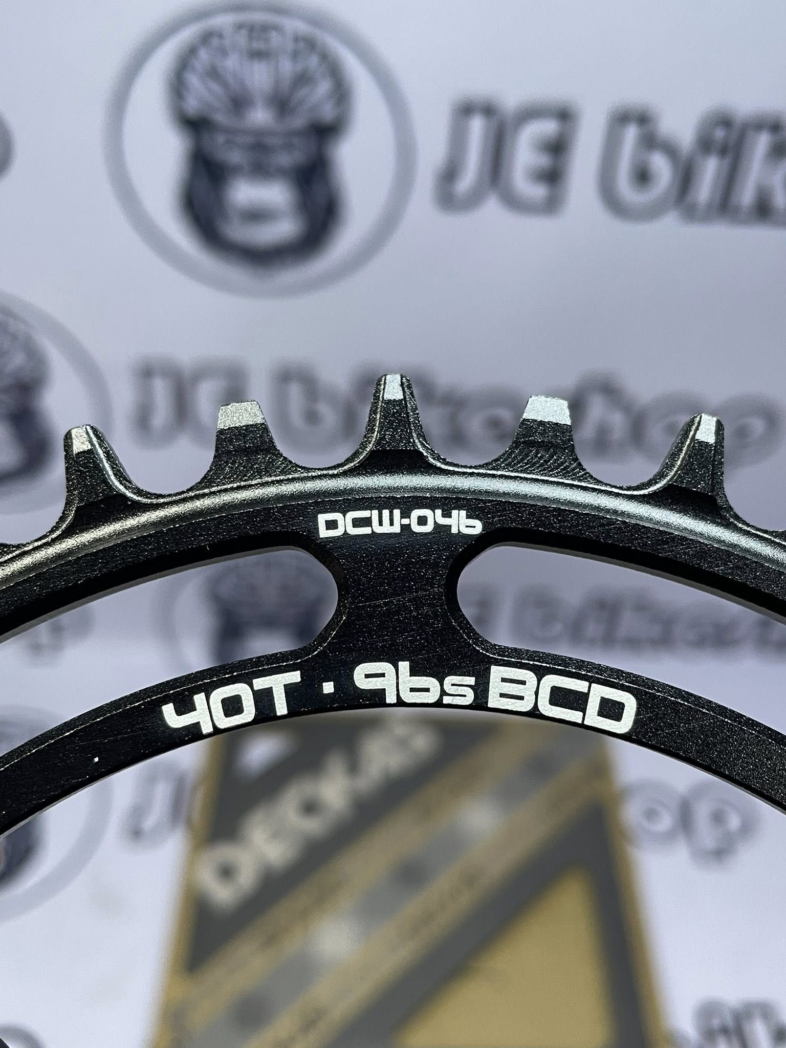 DECKAS ROUND 40T CHAINRING 96 SH / BCD