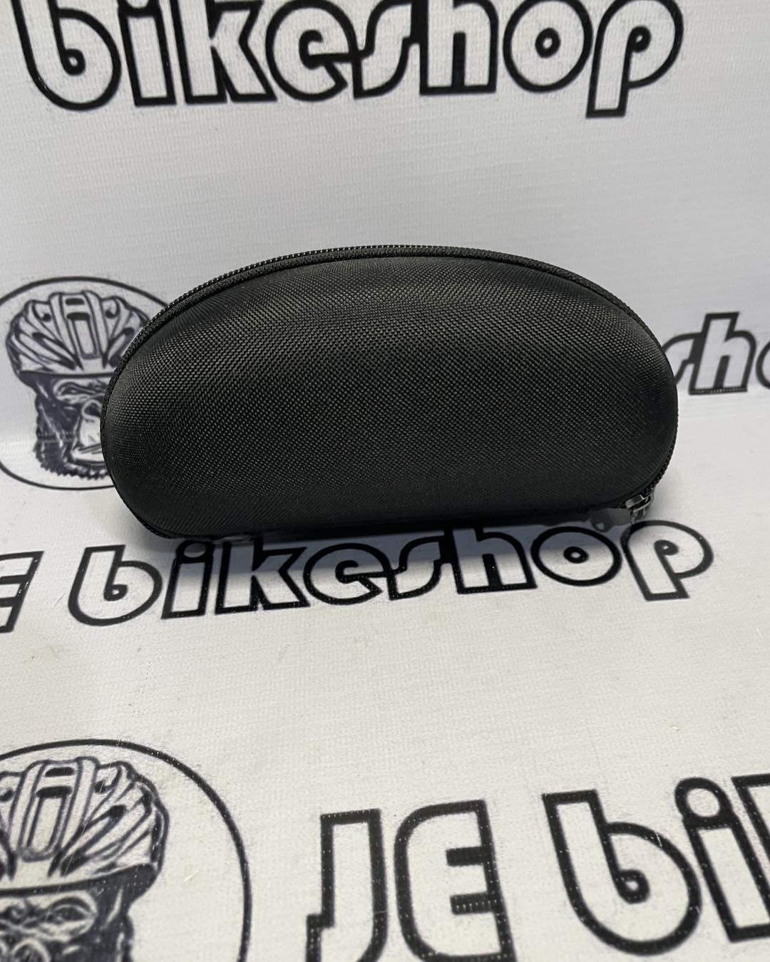 WHEELTOP ADJUSTABLE NOSE PADS WITH HARD CASE CYCLING SHADES