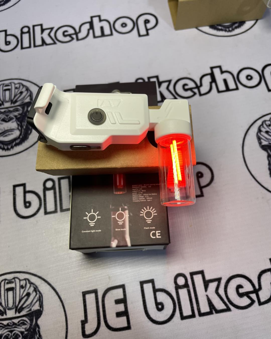 LED RED RECHARGEABLE BICYCLE TAIL LIGHT