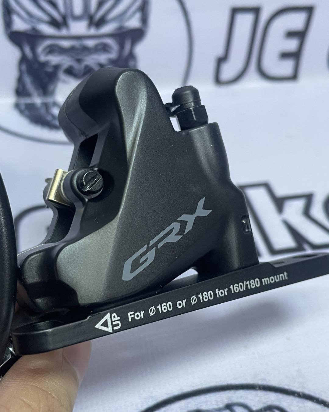 SHIMANO GRX RX600 GRAVEL SERIES 1x11 SPEED WITH HYDRAULIC DISC BRAKE CALIPER  RX400