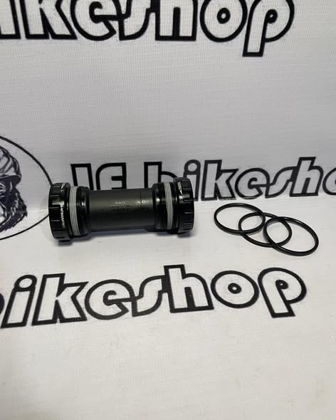 SHIMANO MT801 BOTTOM BRACKET