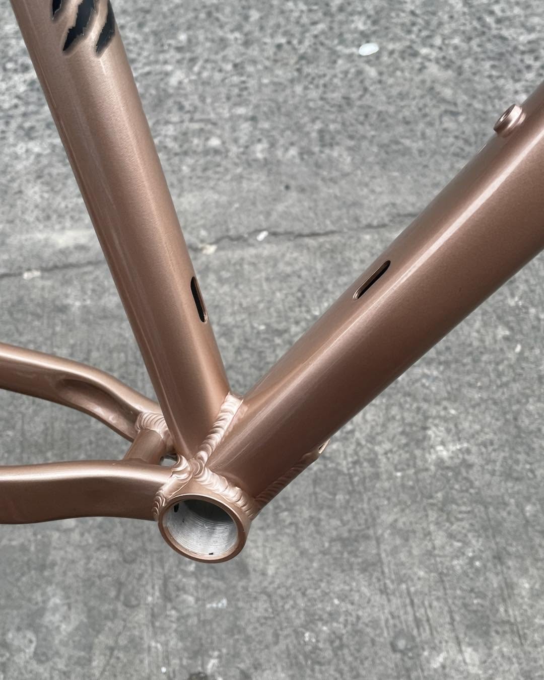 KENS TYRANN X3 FRAME