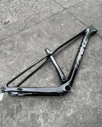 TANKE TK 5, 29ER FULL CARBON V1 THRU AXLE BOOST SIZE “SMALL” BLACK GRAY GLOSSY