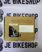 Durable ZERAY clipless pedals with included cleats.