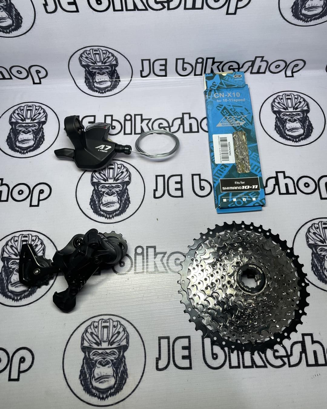 LTWOO A7 NON ELITE RD AND SHIFTER SHIMANO 10 - 11 SPEED CHAIN WITH HENGYANG 11 - 42 T COGS