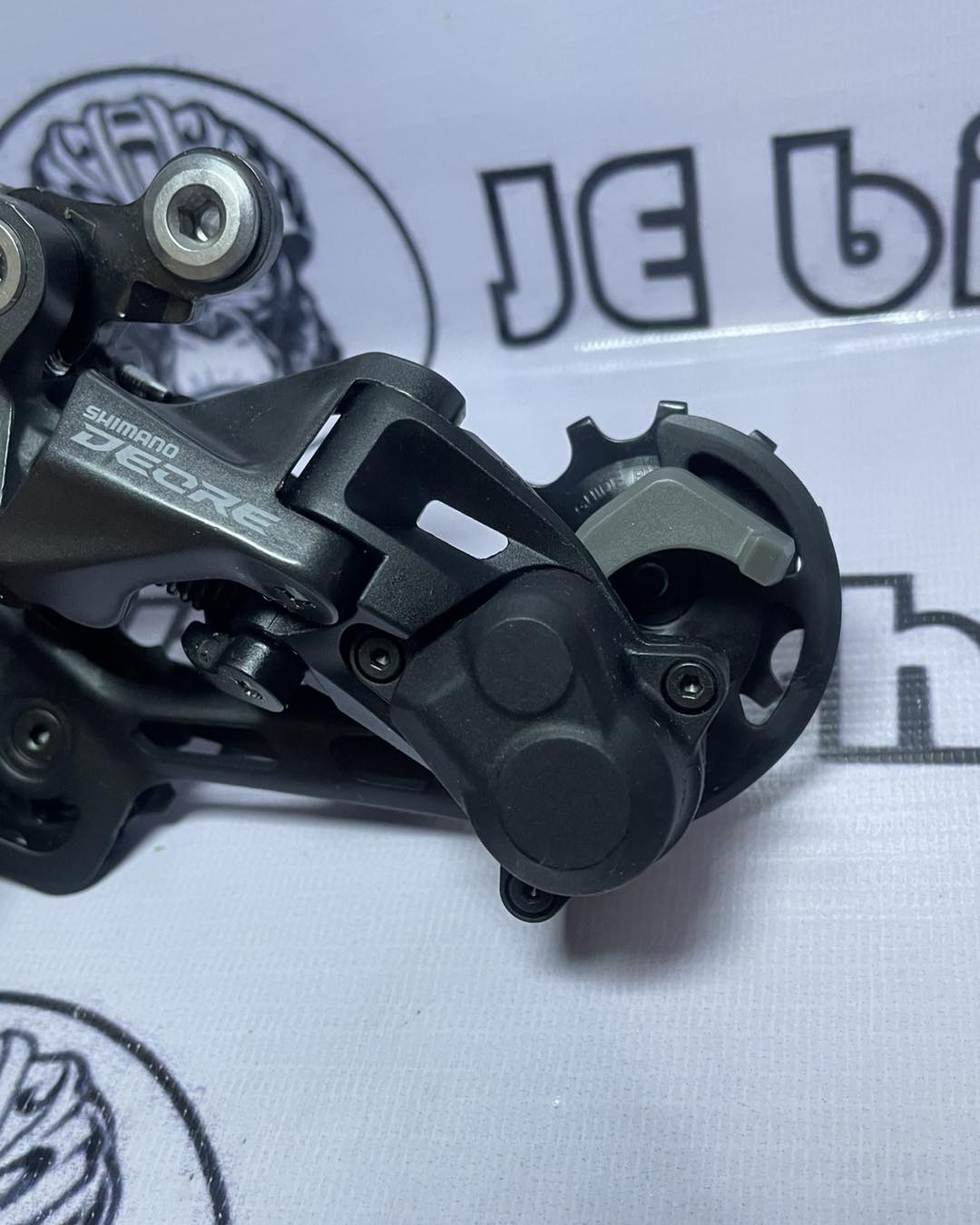 SHIMANO DEORE 10 - 11 SPEED M5120 RD WITH CLUTCH MAX 42 T
