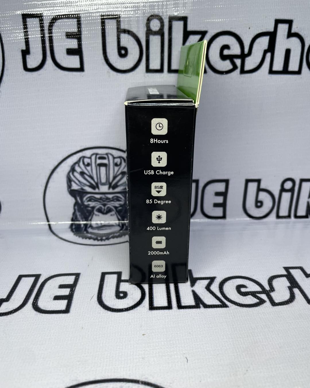 BLACKBIRD BIKE L1C  FRONT LIGHT WITH USB CHARGER, 8 HOURS RUN TIME, 400 LUMENS, 2000mAH BATTERY WATERPROOF
