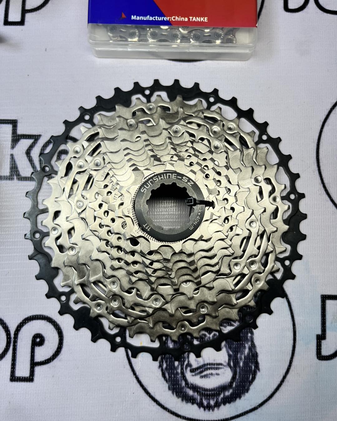 SHIMANO DEORE M5120 10-11 RD AND M5100 SHIFTER WITH HOLLOW TANKE CHAIN AND ULTRA LIGHT SUNSHINE 11-42T  COGS