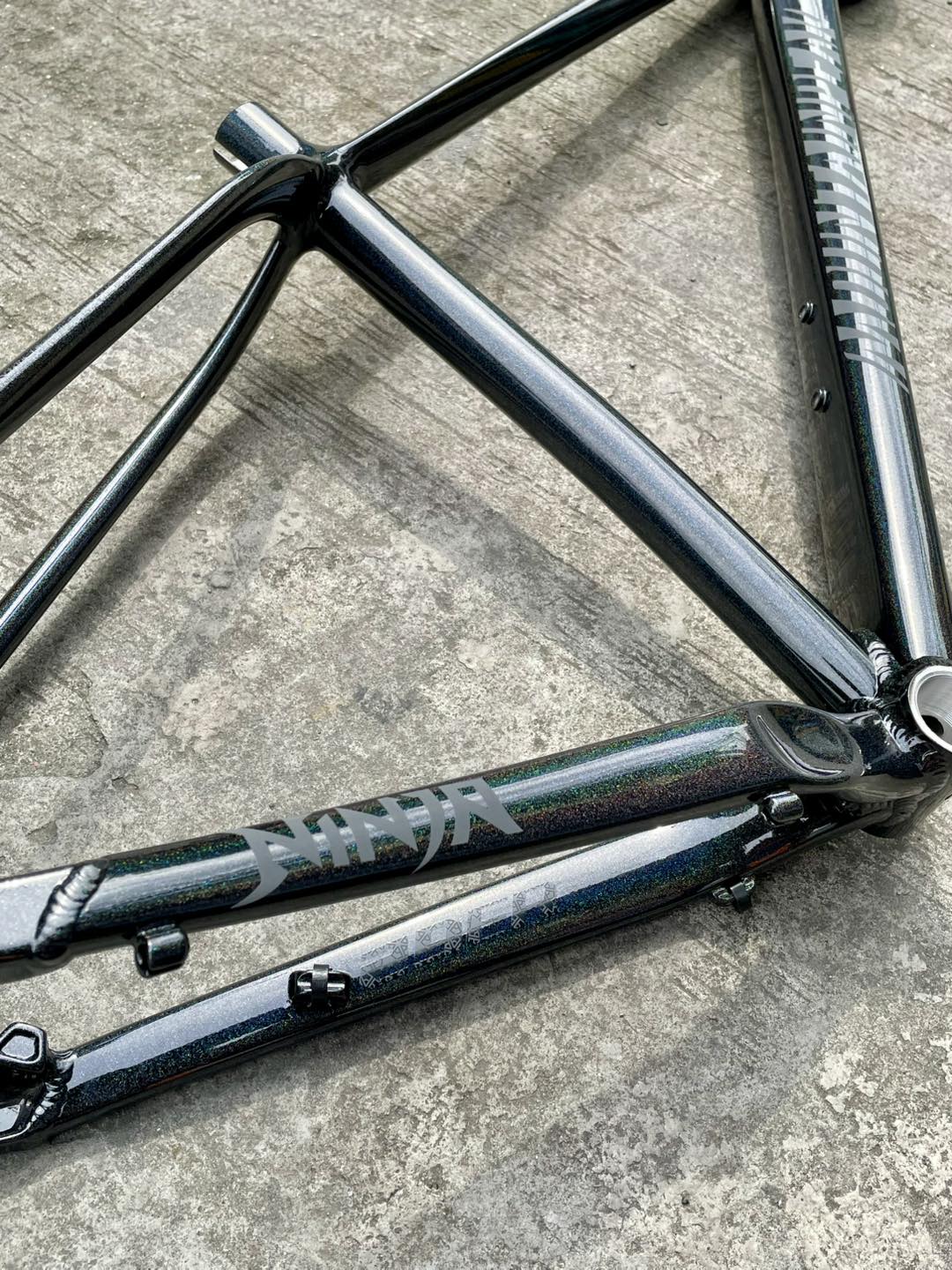 MOUNTAINPEAK NINJA BLACK CHAMELEON 29ER TAPERED QUICK RELEASE LARGE FRAME (FIT SMALLER)