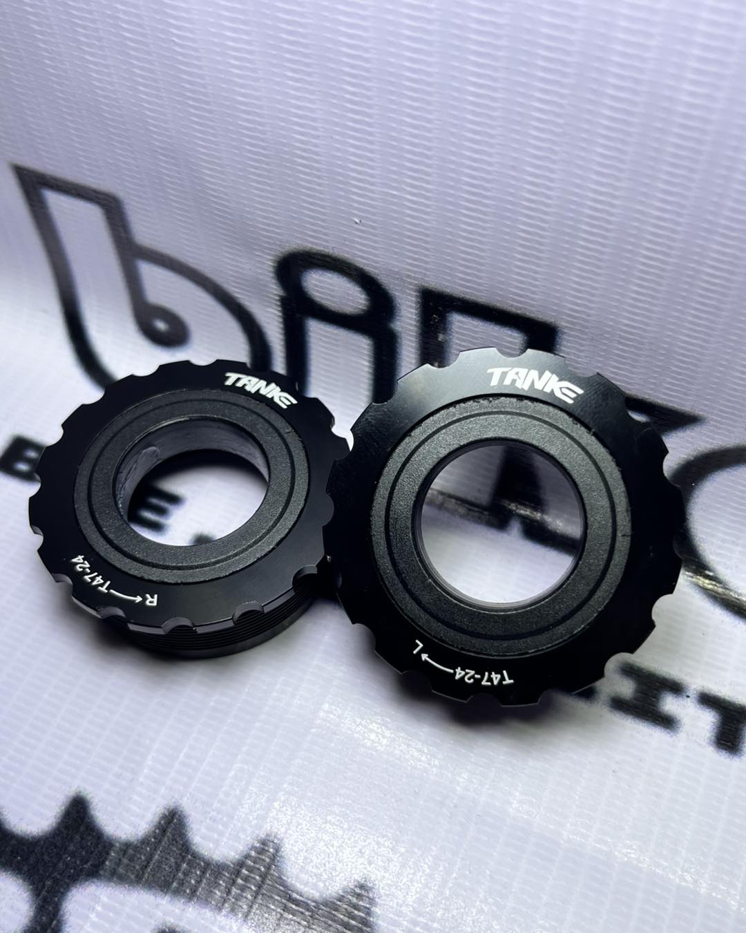 TANKE BOTTOM BRACKET HOLLOWTECH THREADED TYPE BB68