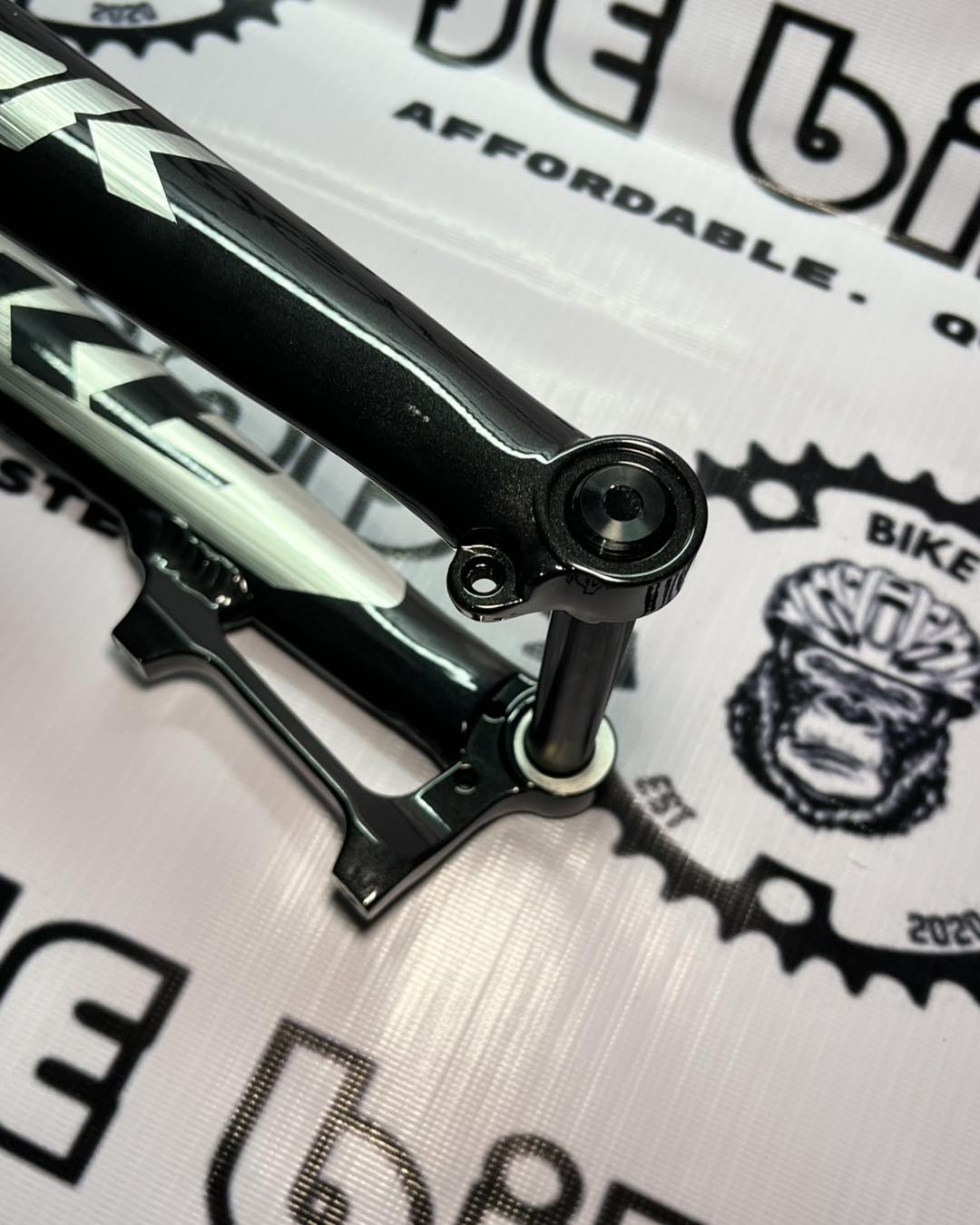 TANKE RIGID FORK 27.5 THRU AXLE