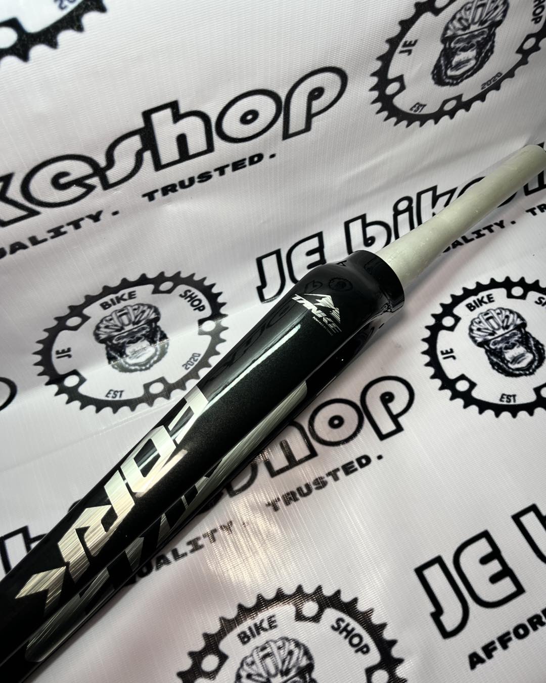 TANKE RIGID FORK 27.5 THRU AXLE
