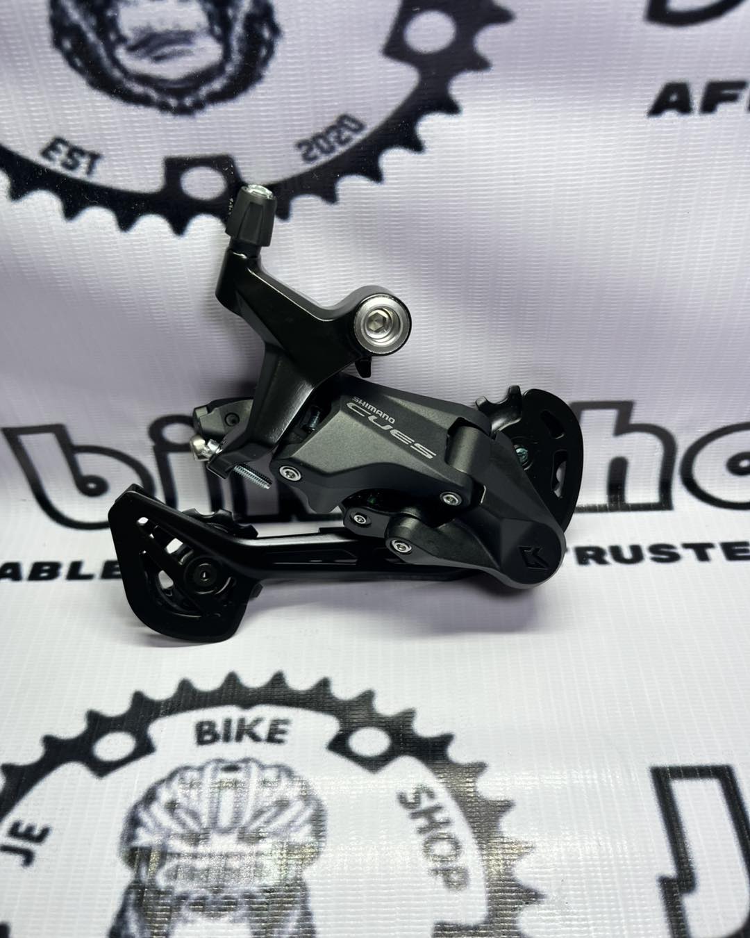 SHIMANO CUES RD-U3020 SGS 9 SPEED SHADOW REAR DERAILLEUR