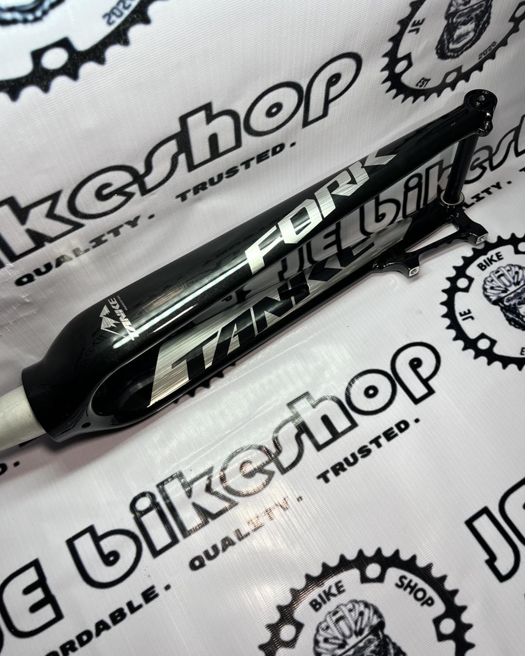 TANKE RIGID FORK 27.5 THRU AXLE