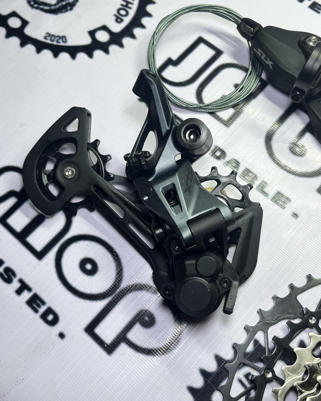 SHIMANO SLX M7100 12 SPEED UPKIT NON WINDOW AND SUNSHINE LIGHTWEIGHT 11 - 50 T WITH M6100 CHAIN