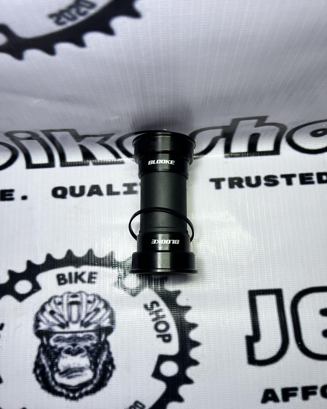 BLOOKE PRESSFIT BOTTOM BRACKETS
