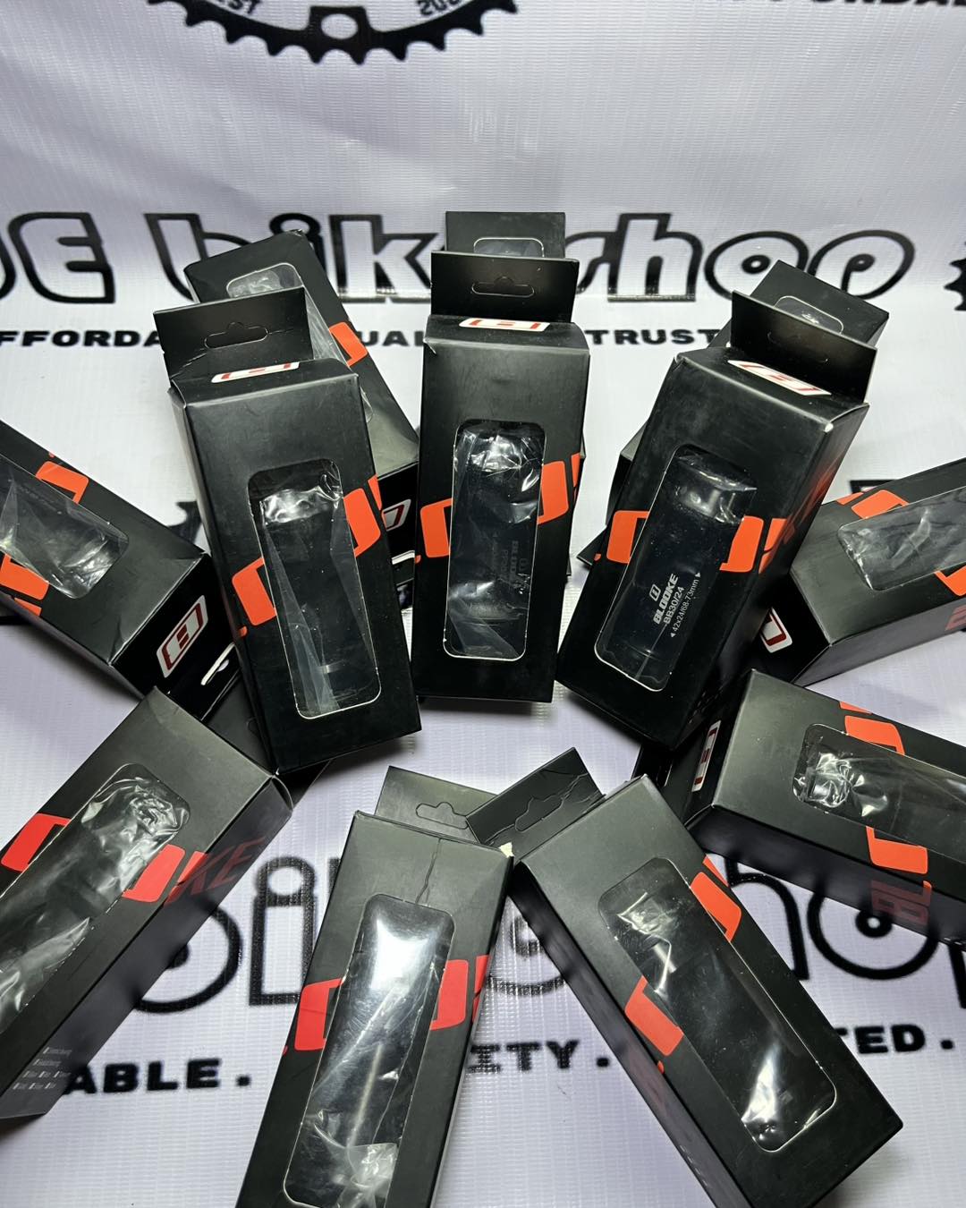 BLOOKE PRESSFIT BOTTOM BRACKETS
