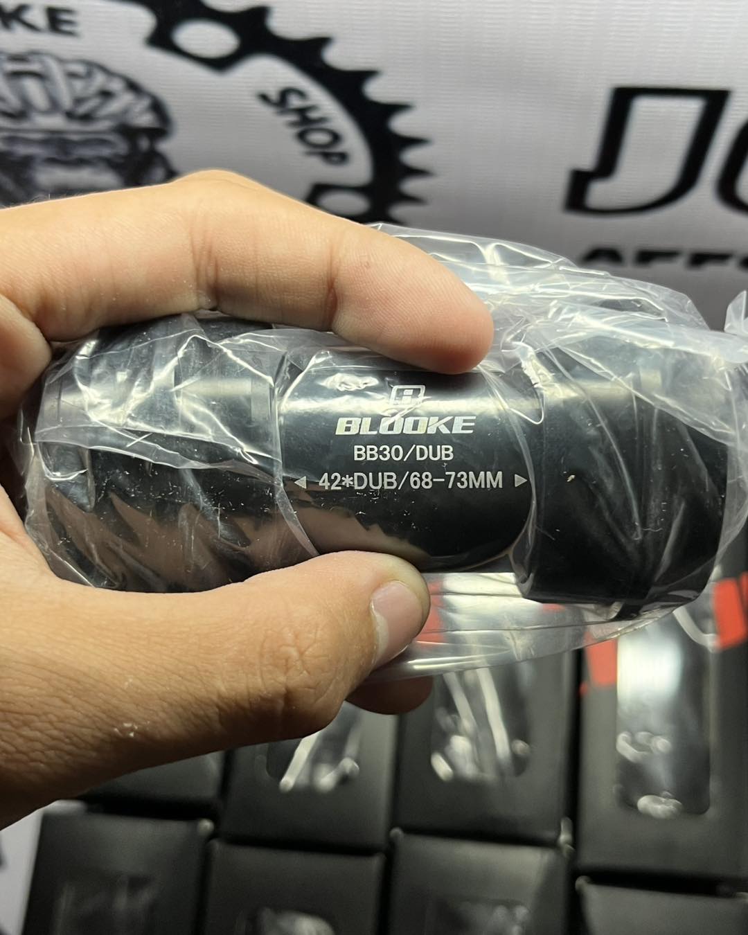 BLOOKE PRESSFIT BOTTOM BRACKETS