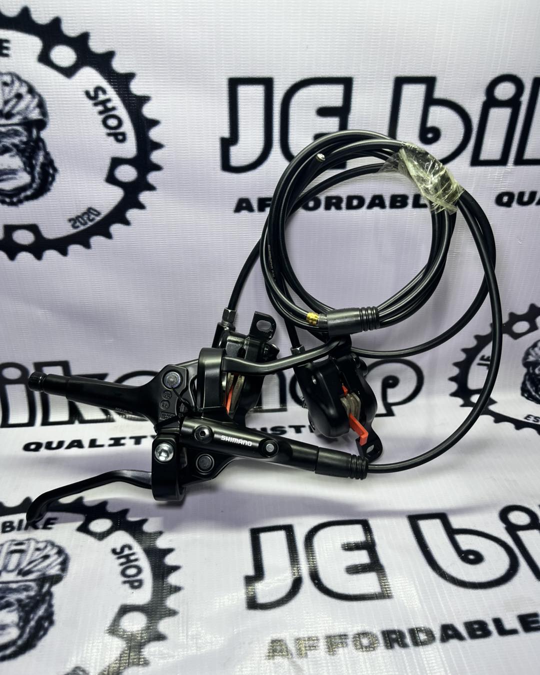 SHIMANO MT200 HYDRAULIC BRAKE DETACHED LEVER ( EXTERNAL CABLING ) BRAKE SET