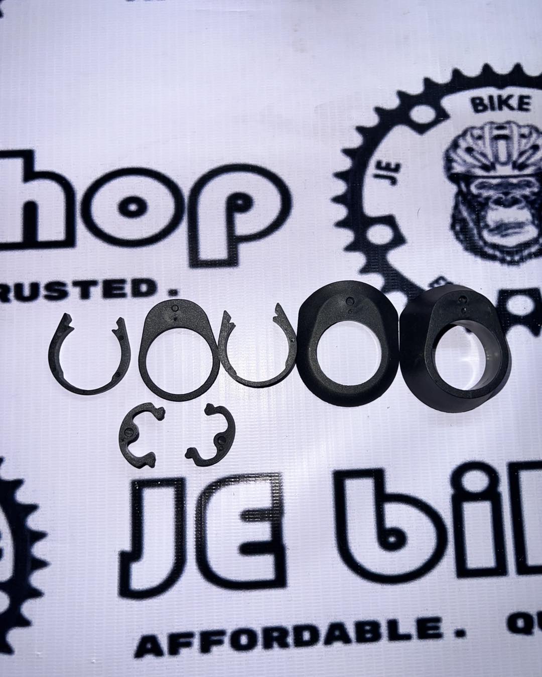 BLACK INC INTEGRATED CARBON DROP BAR 380 X 110 MM