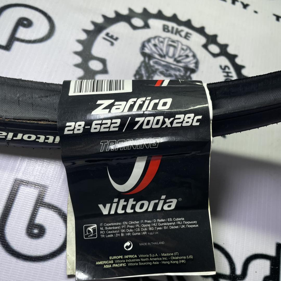 VITTORIA 700 X 28C ZAFFIRO TRAINING WIRED BLACK