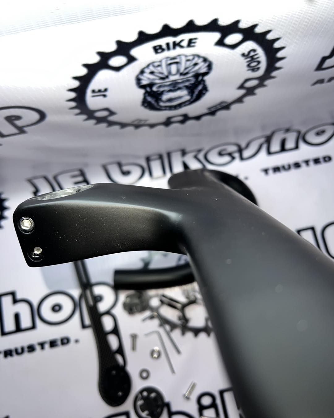 KOCEVLO CARBON INTEGRATED DROP BAR 380 X 110 MM