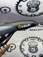 VELO SPEED FLEX WIDE PLUSH A PHILO SOPHY OF COMFORT SADDLE