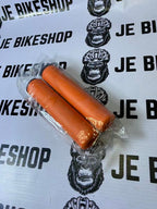 Ergonomic silicon grips pair for bicycles, black, red, yellow, and green