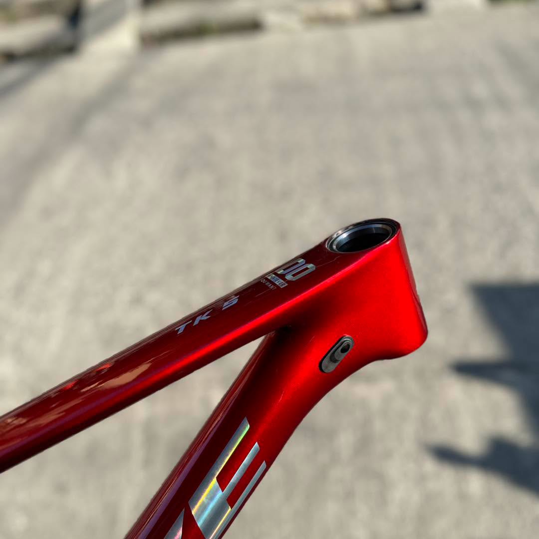 TANKE 29 SMALL TK5 BLACK RED FRAME