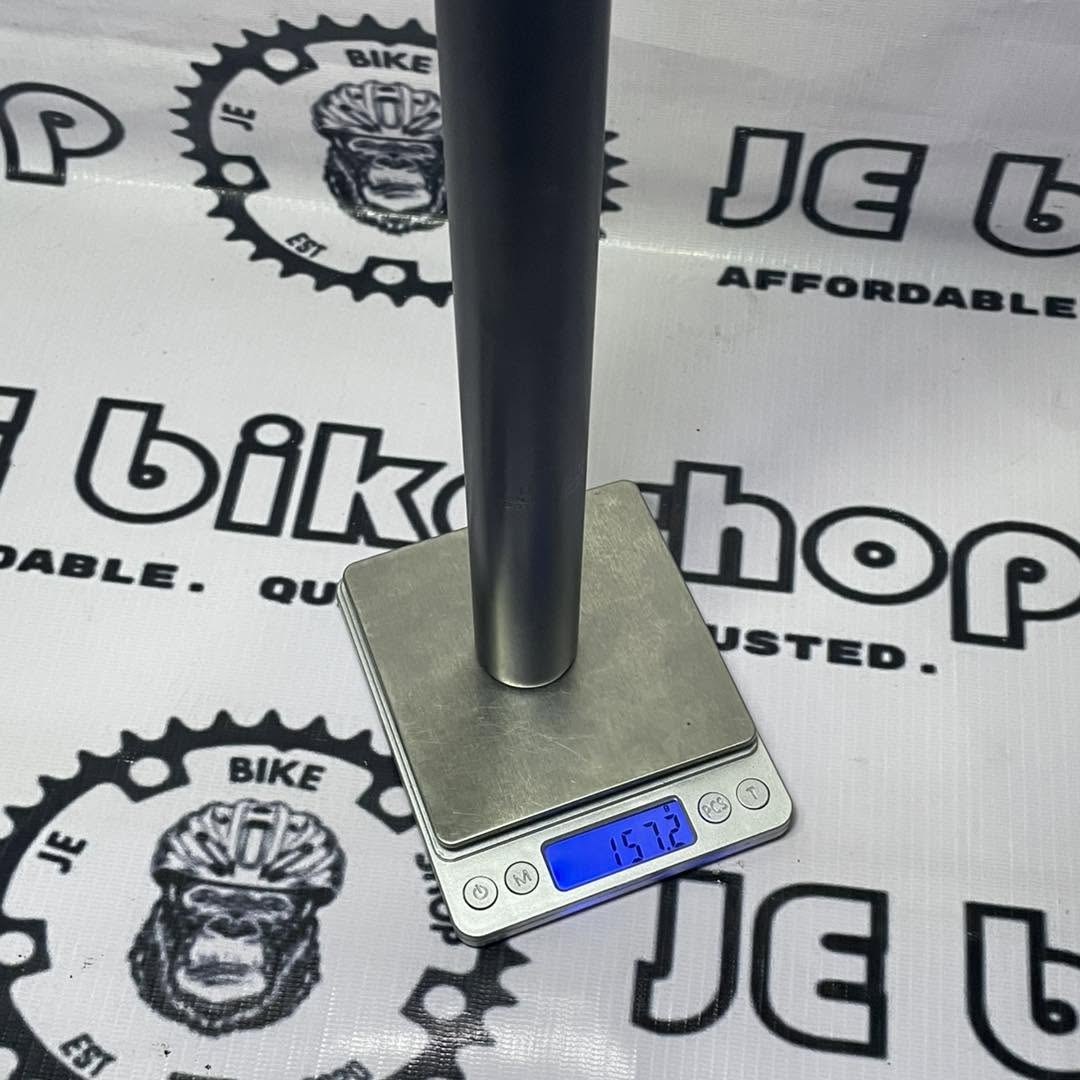 RIRO SL SPEED 31.6 X 400MM SETBACK  CARBON SEATPOST LIGTH WEIGHT 150g