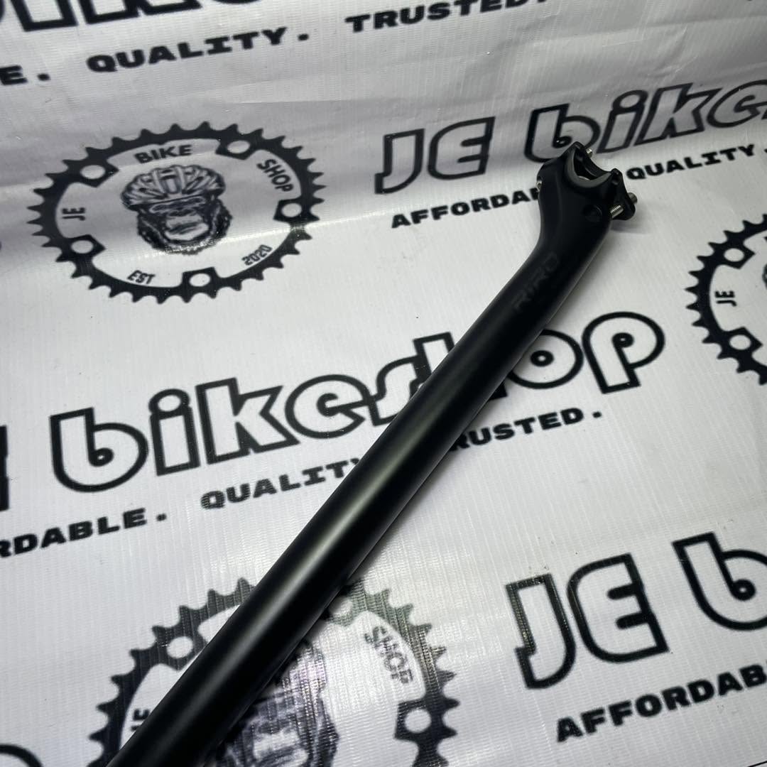 RIRO SL SPEED 31.6 X 400MM SETBACK  CARBON SEATPOST LIGTH WEIGHT 150g