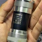 SHIMANO 117.5 MM SQUARE TAPERED BOTTOM BRACKET