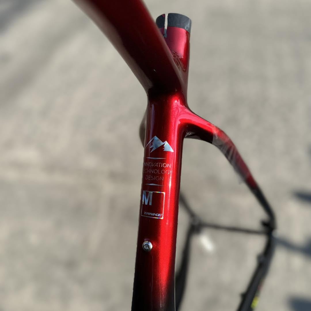 TANKE 29 MEDIUM TK5 BLACK RED FRAME