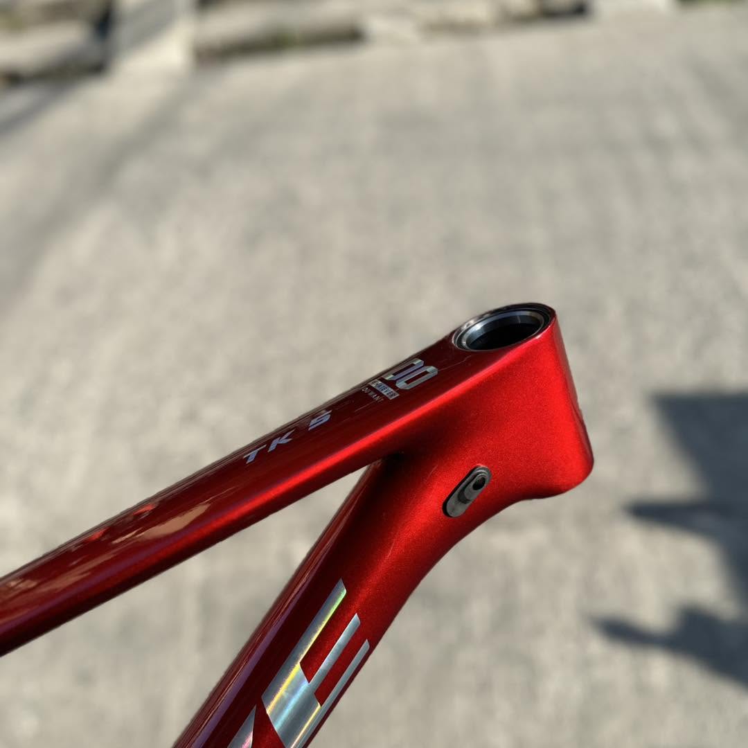 TANKE 29 MEDIUM TK5 BLACK RED FRAME