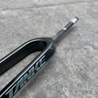 TANKE 27.5 GRAY / BLACK GLOSSY CARBON RIGID