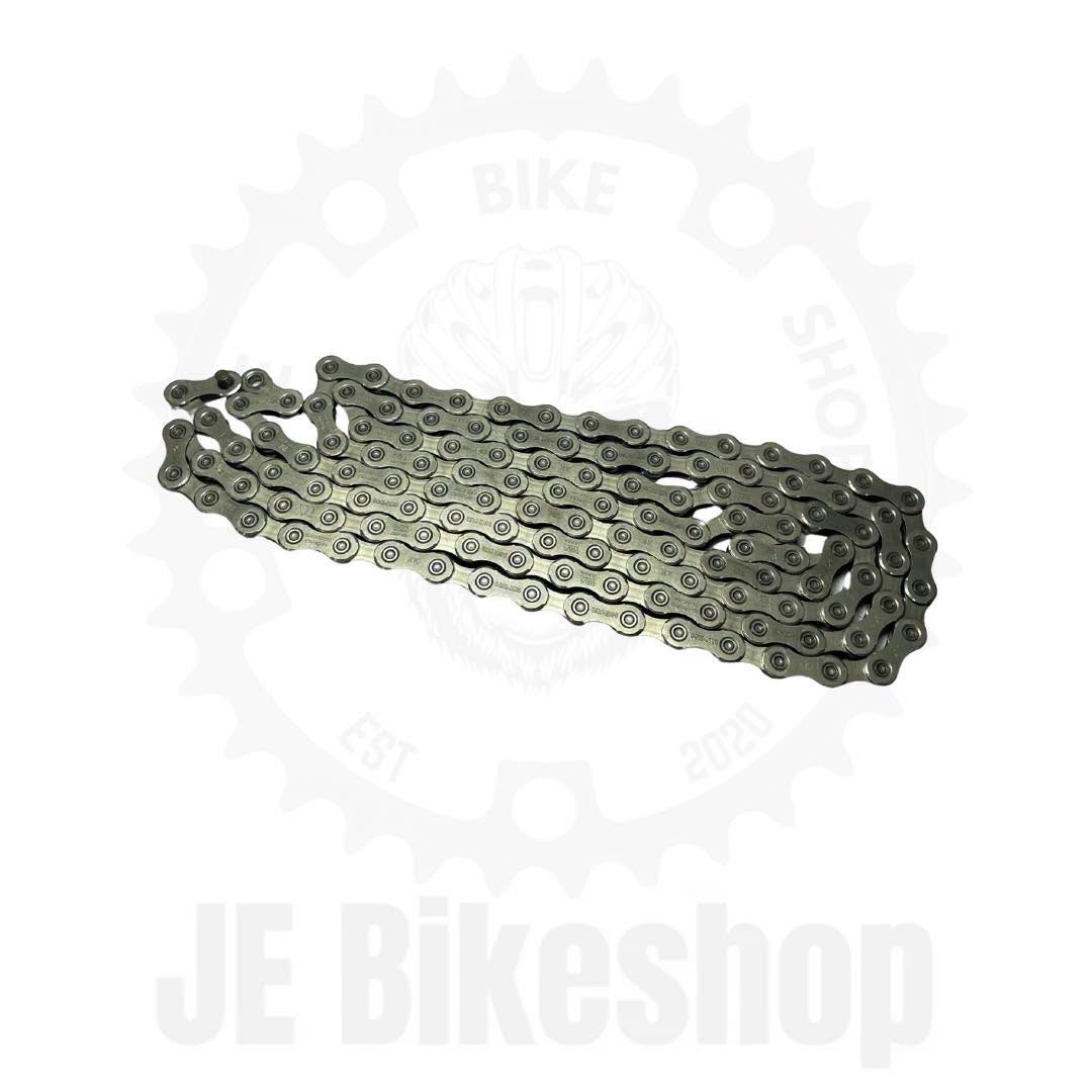 SHIMANO  ULTEGRA  CN HG701 126 LINKS PIN TYPE CHAIN