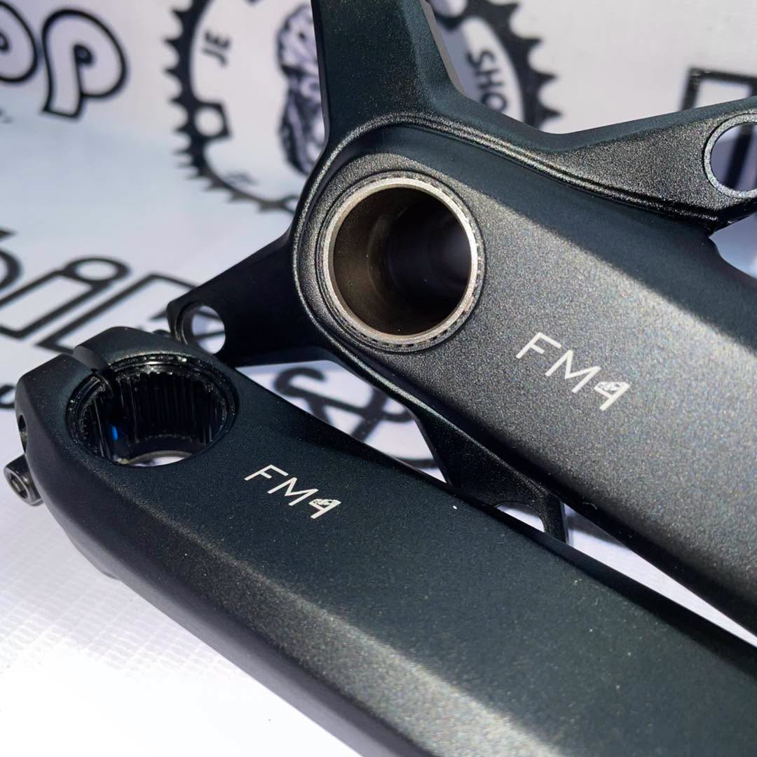 SENICX CRANK ARM 104 BCD 170MM BLACK