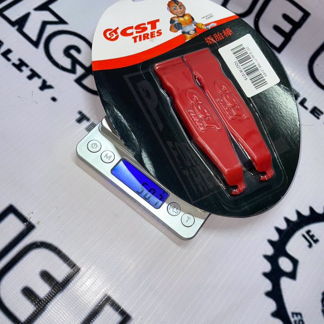 CST QUALITY TIRE LEVER