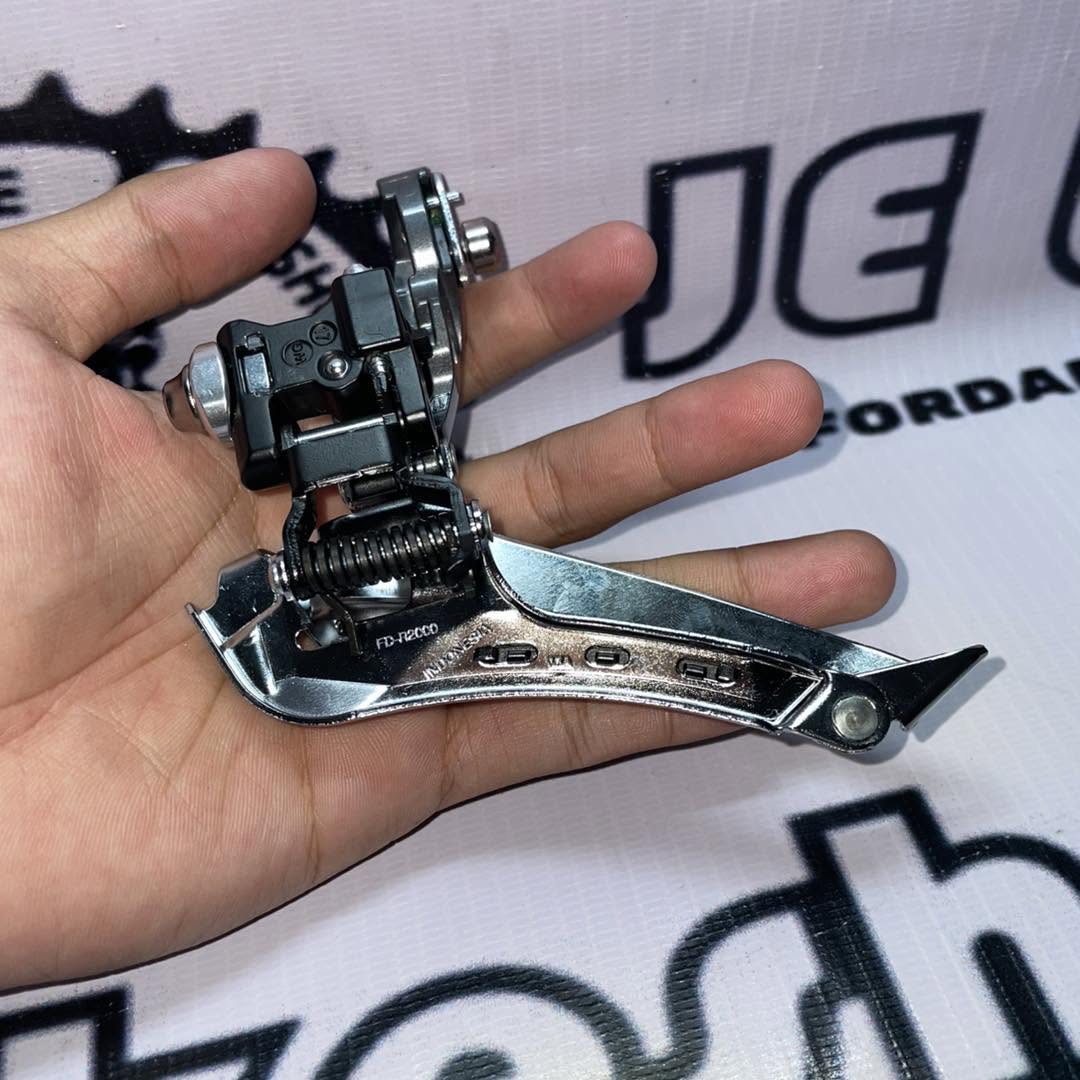 CLARIS R2000 BRAZE ON FRONT DERAILLEUR