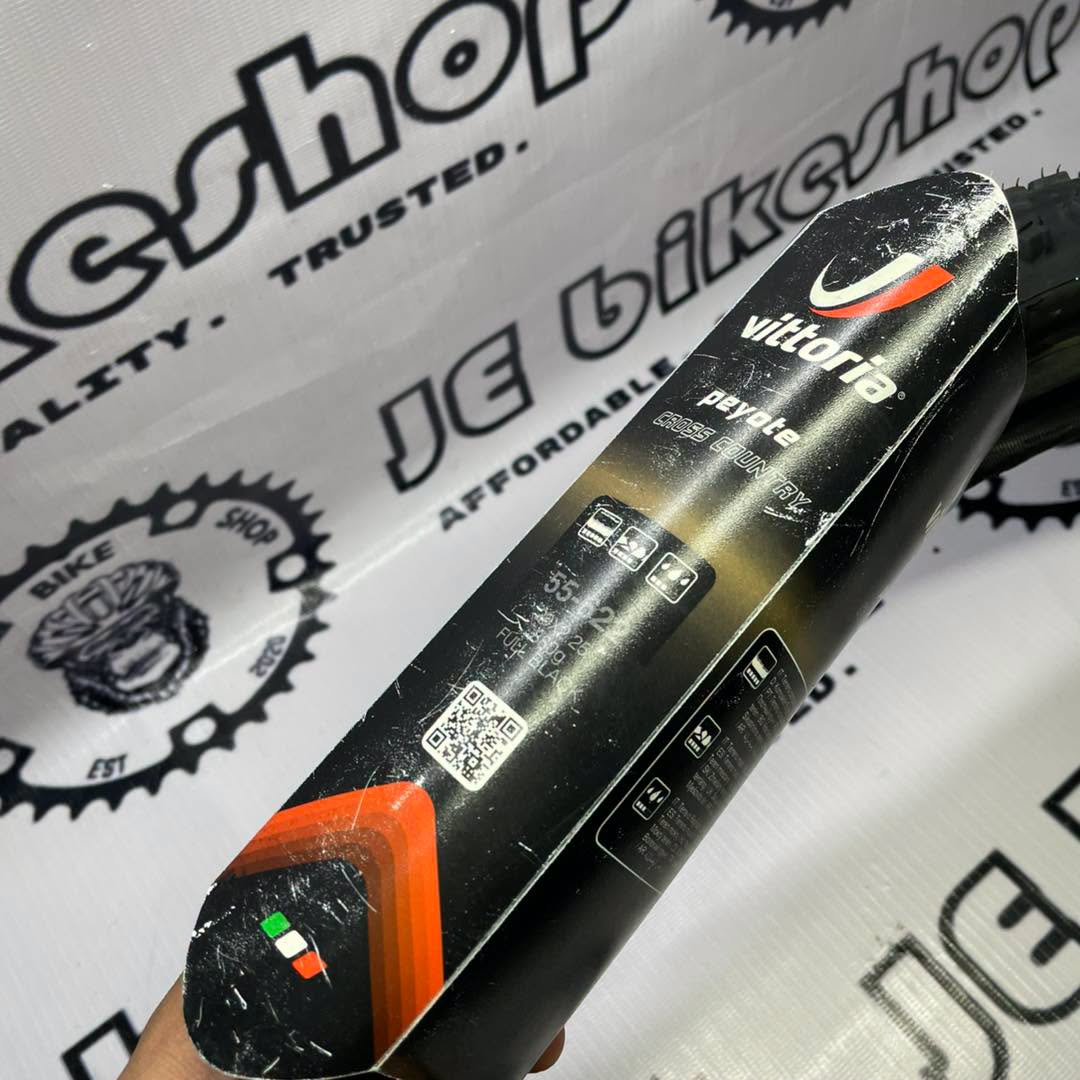 VITTORIA PEYOTE 29 X 2.25 WIRED TIRE