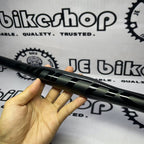 SYNCROS 700MM BLACK CARBON HANDLE BAR