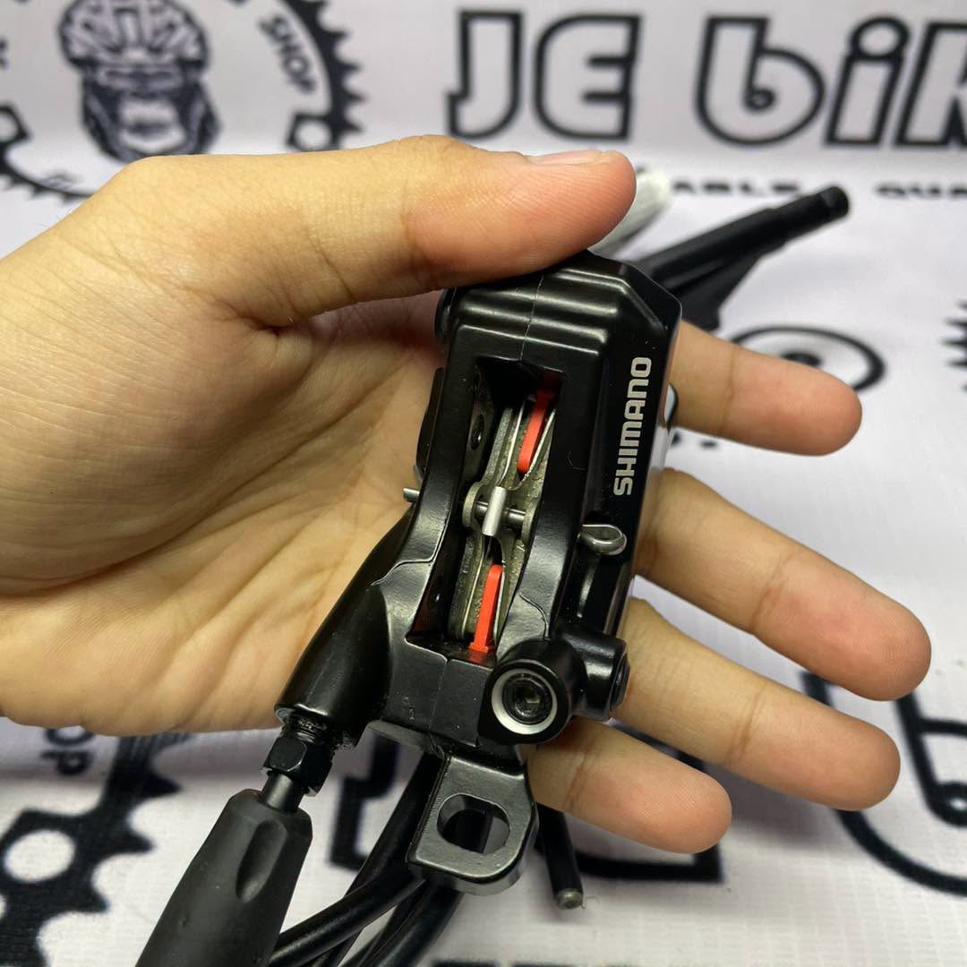 SHIMANO MT401 LEVER + MT420 QUAD PISTON CALIPER INTERNAL HYDRAULIC BRAKE