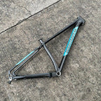 MOUNTAINPEAK AGILE 27.5 MEDIUM MATTE BLACK BLUE FRAME
