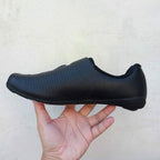 SANTIC BLACK ROAD CLEATS SHOES SIZE 40