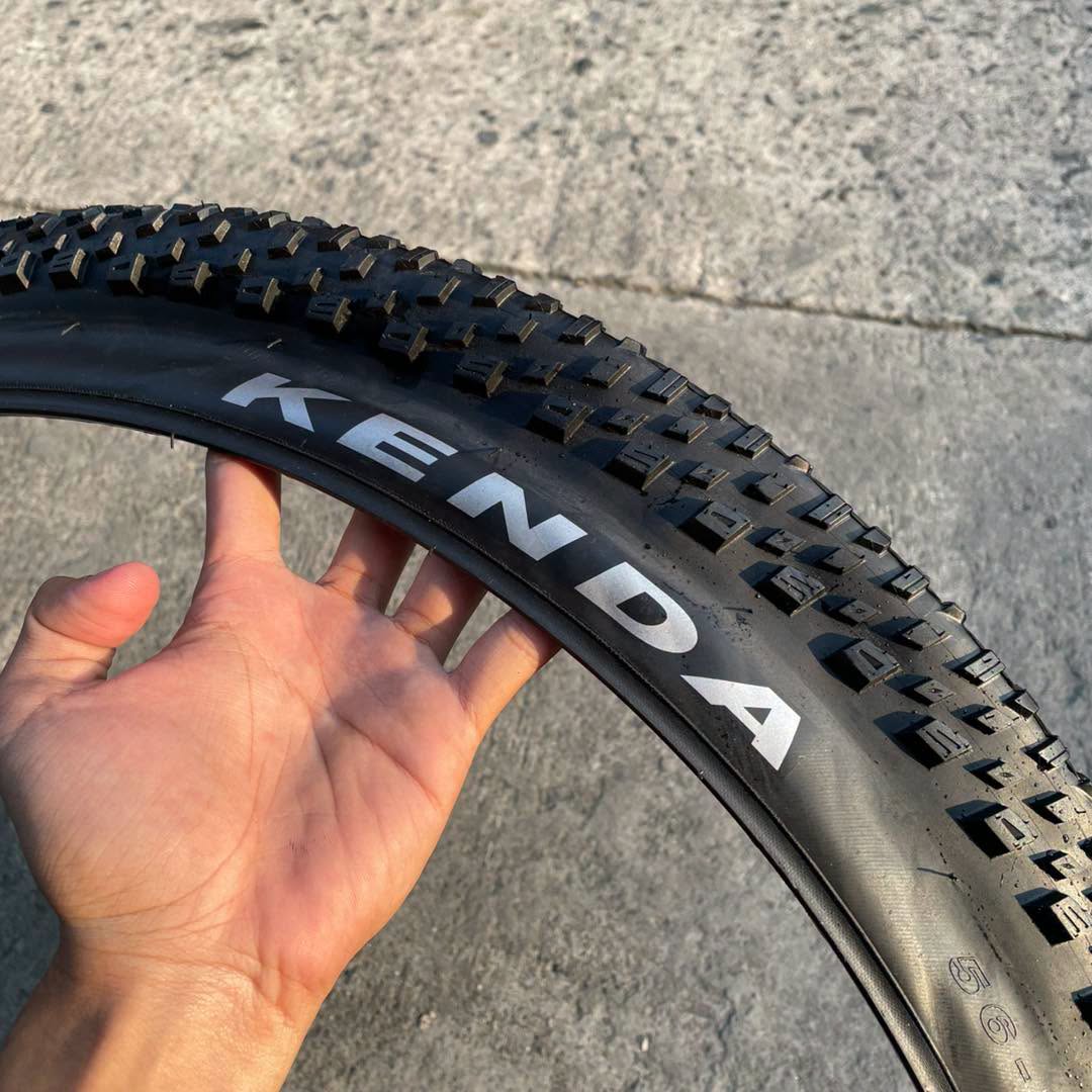KENDA 29 X 2.20 BOOSTER TIRE