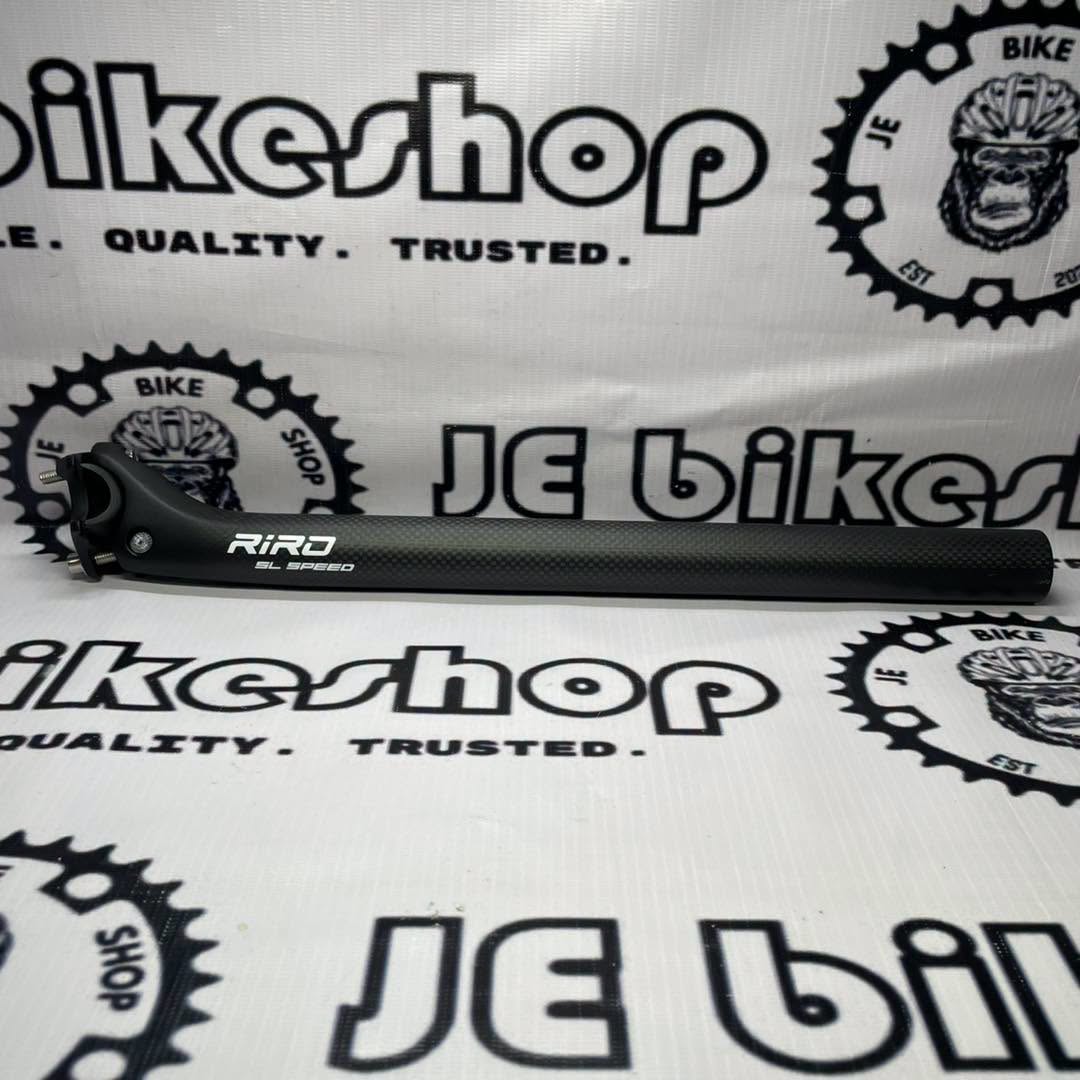 RIRO 31.6 400MM CARBON SETBACK MATTE WHITE SEATPOST