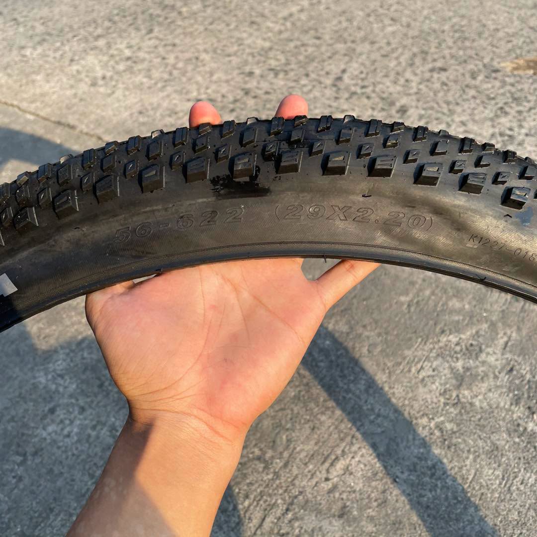 KENDA 29 X 2.20 BOOSTER TIRE